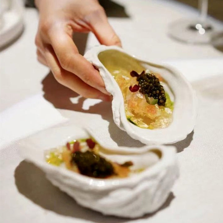 Lisslune | Oyster Shaped Ceramic Plate