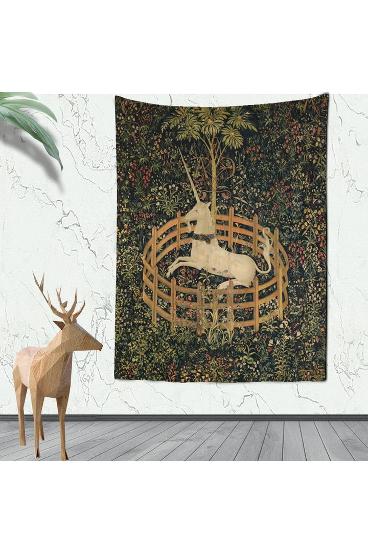 Lisslune | enchanted unicorn rug