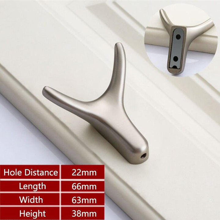 Lisslune | Chic Bull Head Wall Hook for Functional Home Organization in Various Designs