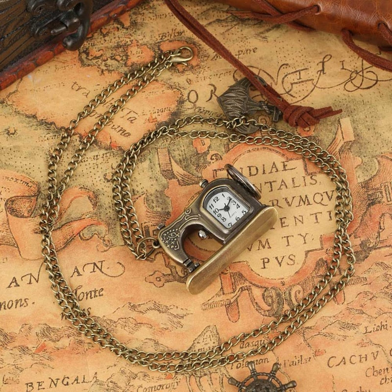Lisslune | Antique Classic Sewing Machine Watch