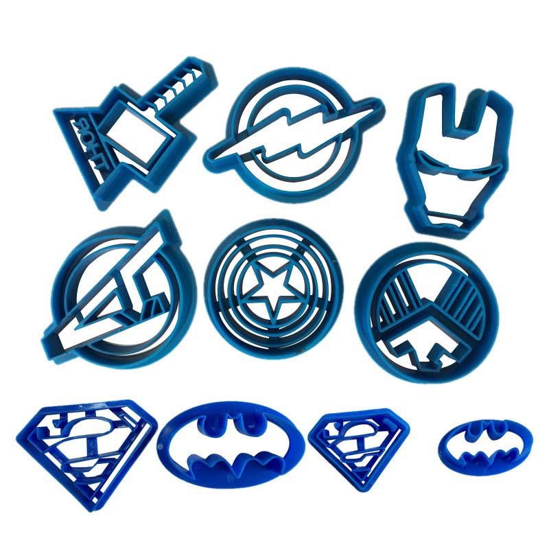 Lisslune | Superhero Cookie Cutters