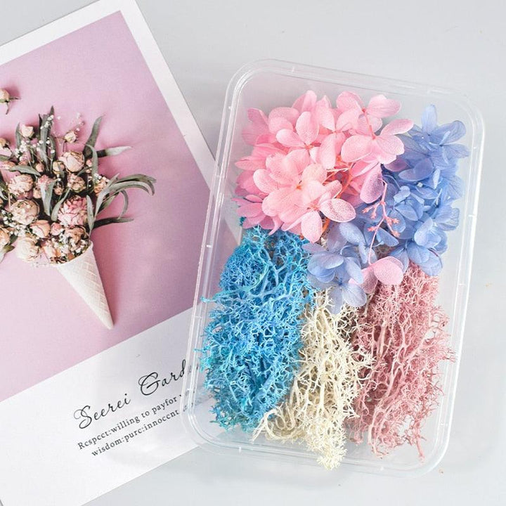 Lisslune | Eternal Floral Inspirations: Preserved Petals for Creative Expressions