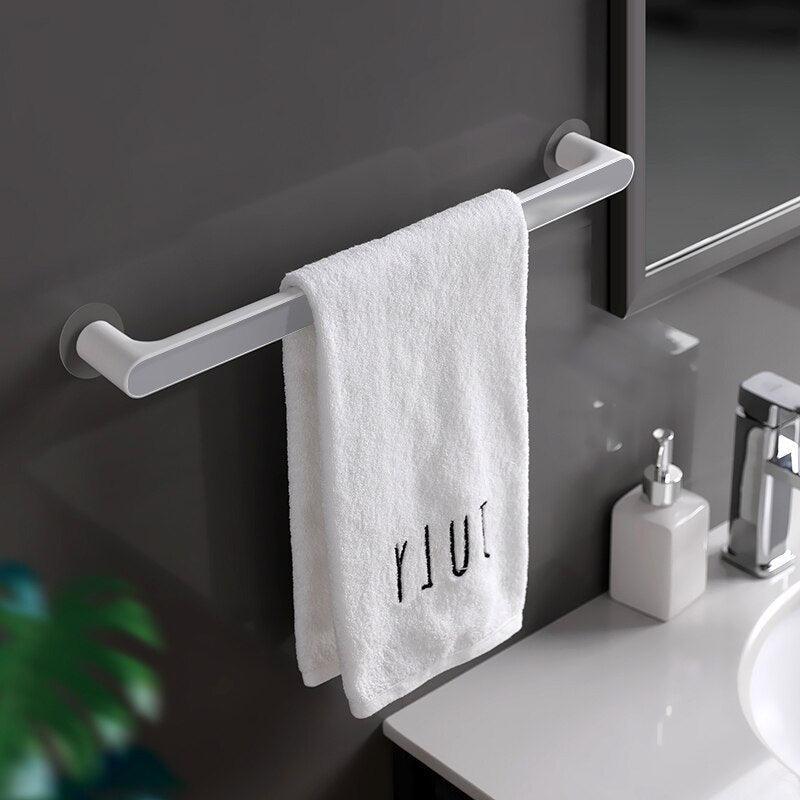 Lisslune | Stylish wall organizer for towels and shoes
