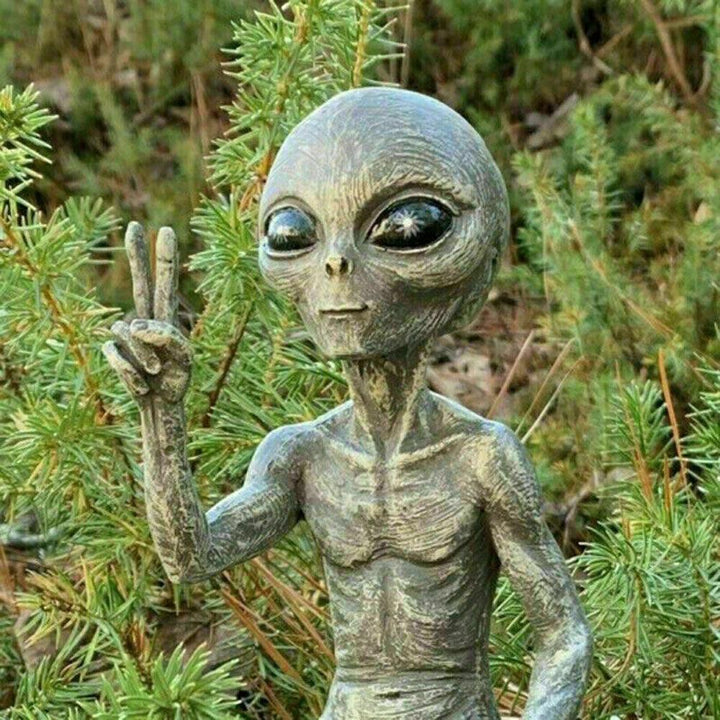 Lisslune | Serene Intergalactic Zen Alien Meditation Sculpture