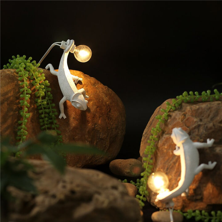 Lisslune | GlowLizard - Resin Lizard Table Lamp