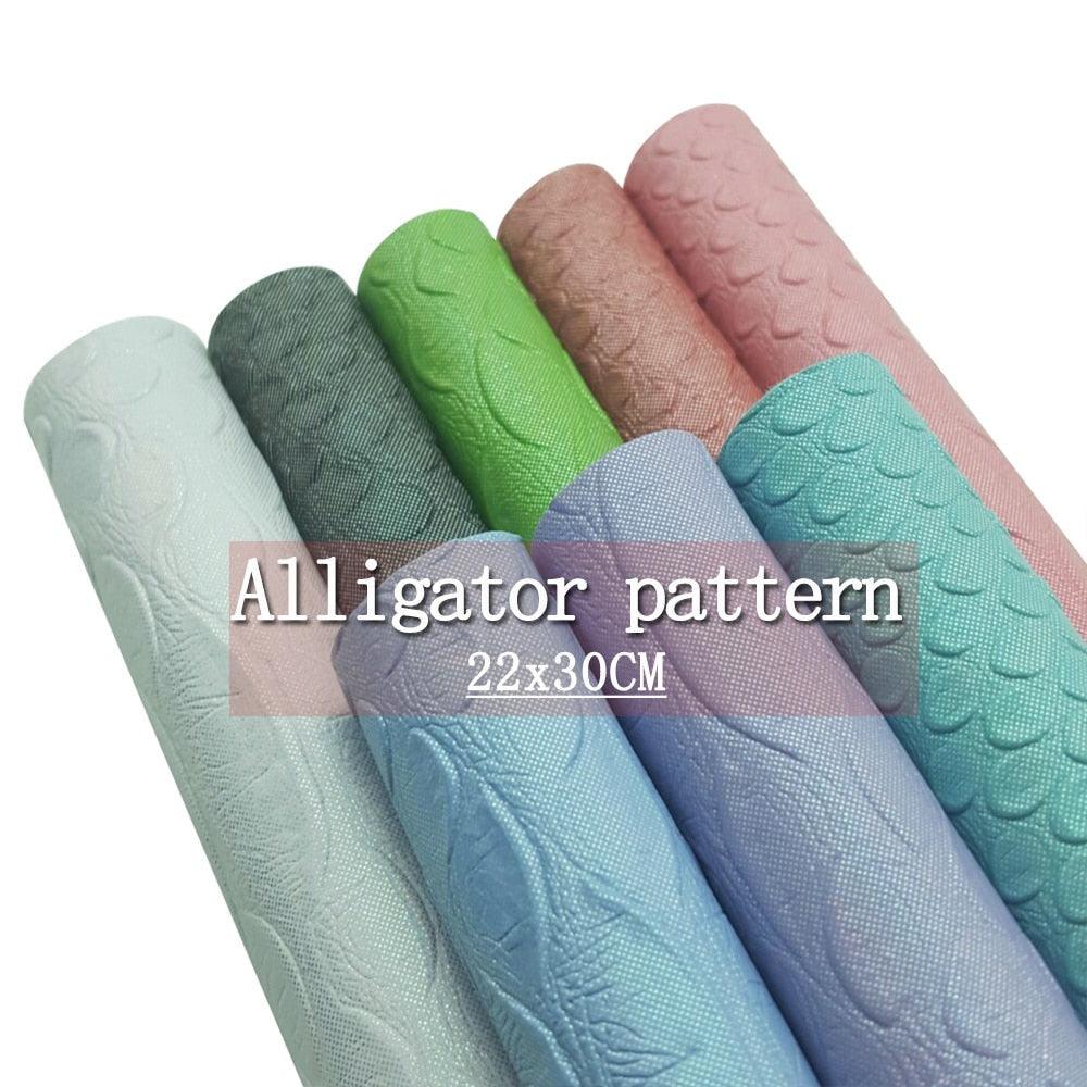 Lisslune | Exquisite Alligator Pattern Vegan Leather Crafting Sheets - Premium DIY Essentials