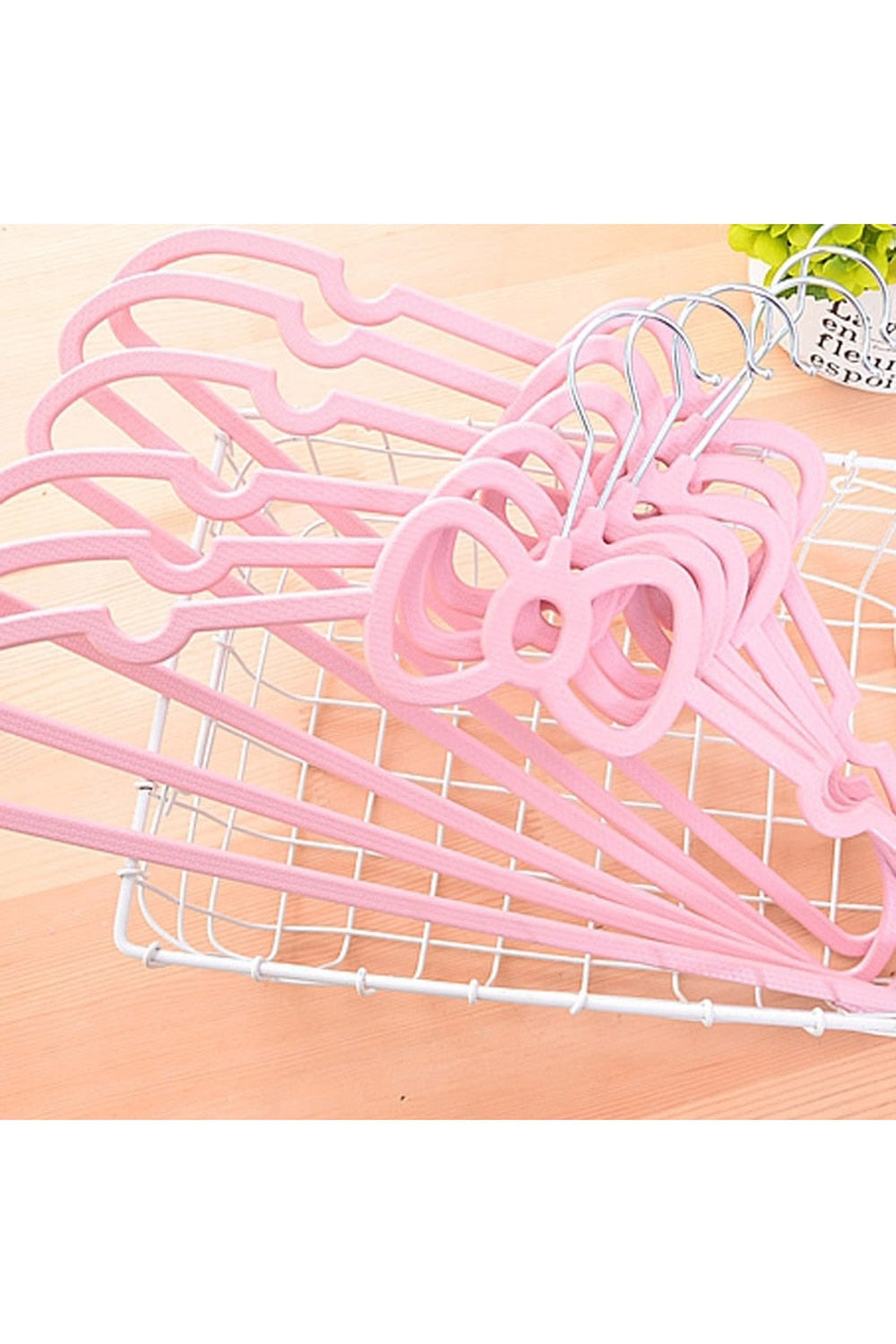 Lisslune | Pink Bow Hanger