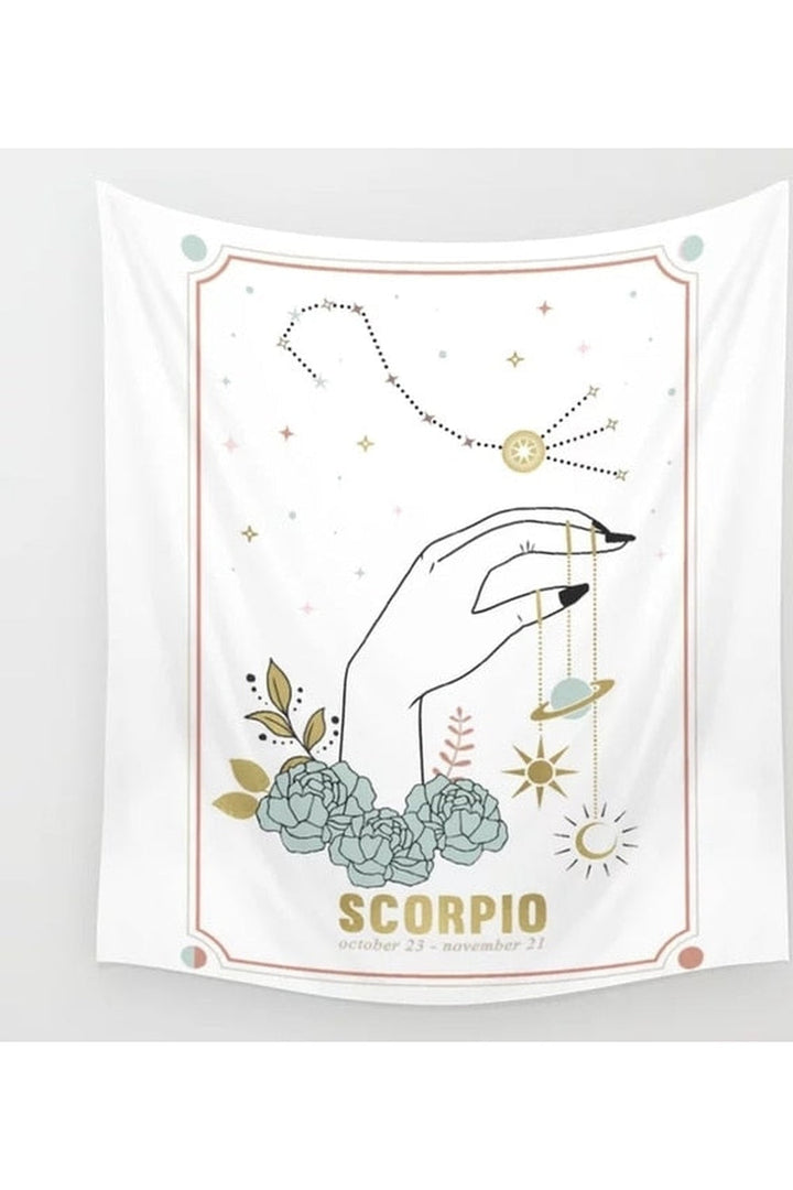 Lisslune | Sign-Themed Wall Hanging