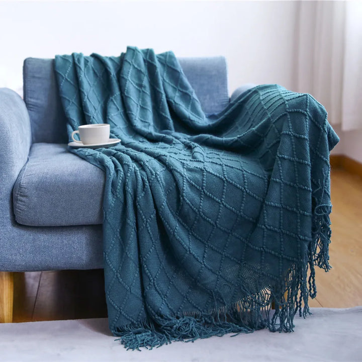 Lisslune | purple diamond knit blanket