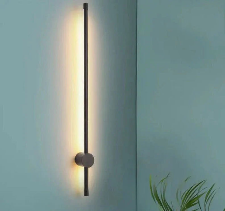 Lisslune | Minimalist Wall Lamp with Plug and LED Light