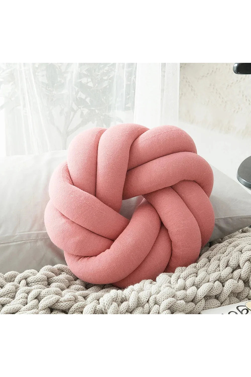 Lisslune | Knot lumbar pillow