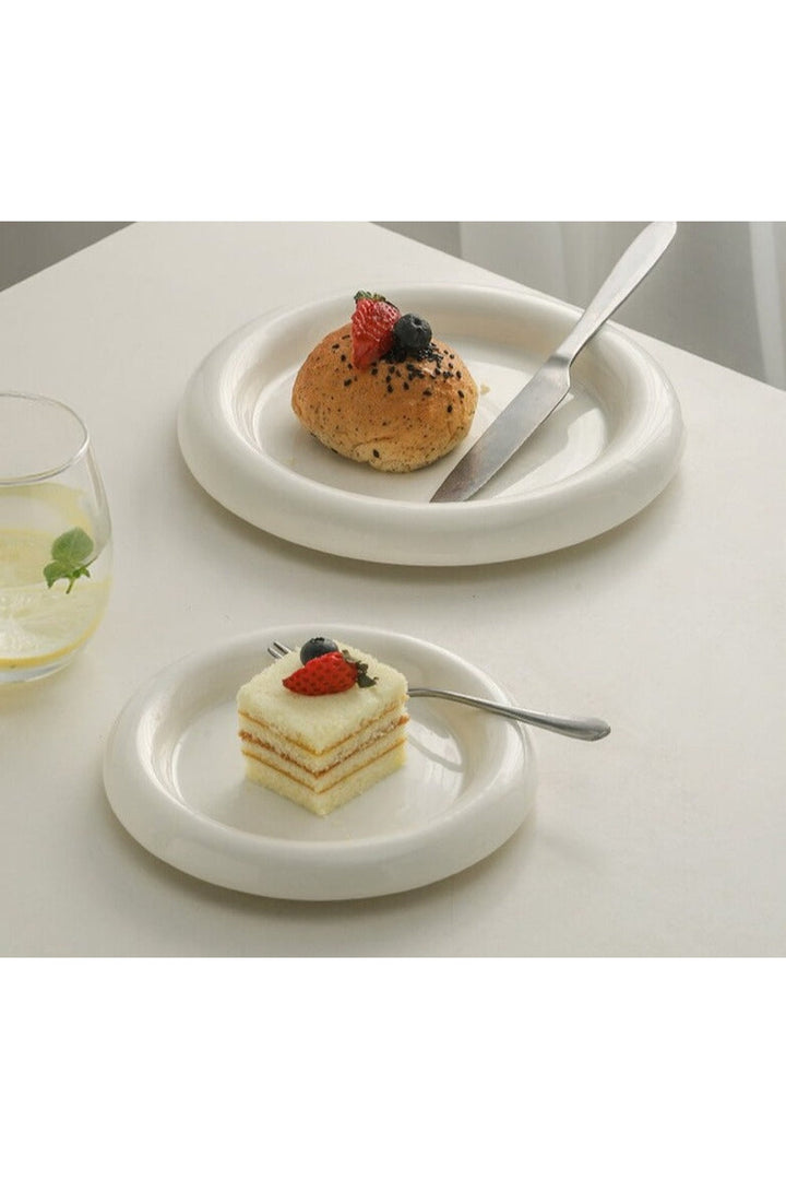 Lisslune | White ceramic plate