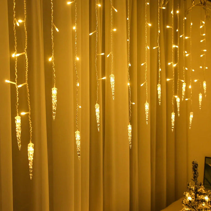 Lisslune | Snowlit - LED light curtain for outdoors