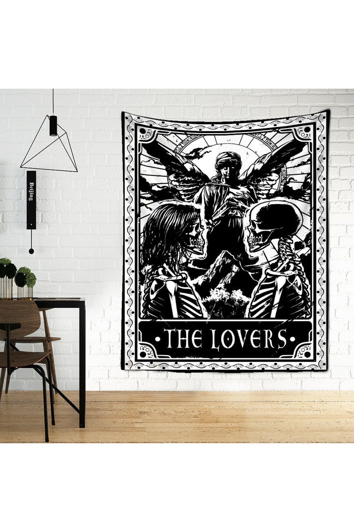 Lisslune | Grim Tarot Tapestry