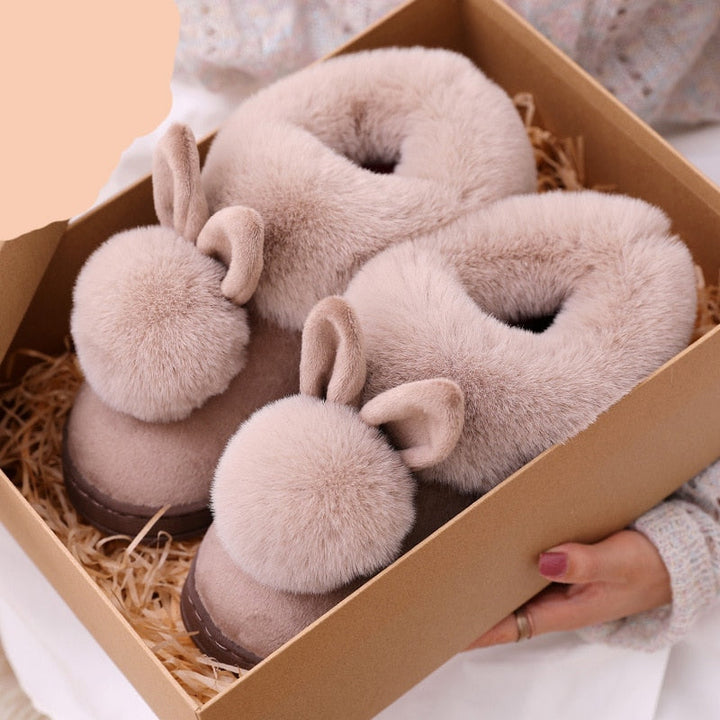Lisslune | Cozy women's slippers with bunny ears