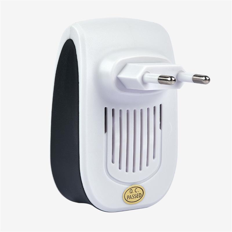 Lisslune | Electric insect protection and rodent defense for the socket