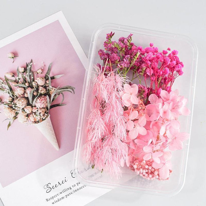 Lisslune | Eternal Floral Inspirations: Preserved Petals for Creative Expressions