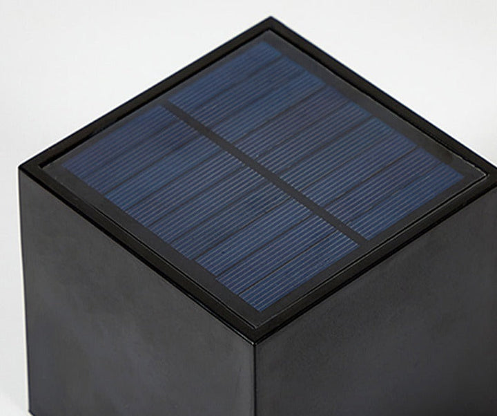 Lisslune | GlowBeam – Elegant Outdoor Wall Lamp for Mood Lighting