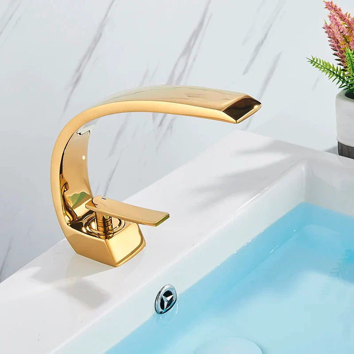 Lisslune | UniqueHahn | Luxurious Fitting for Bathroom Style