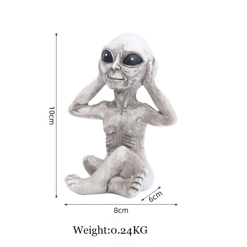 Lisslune | Extraterrestrial Joy: Fantastic Alien Figures Garden Set