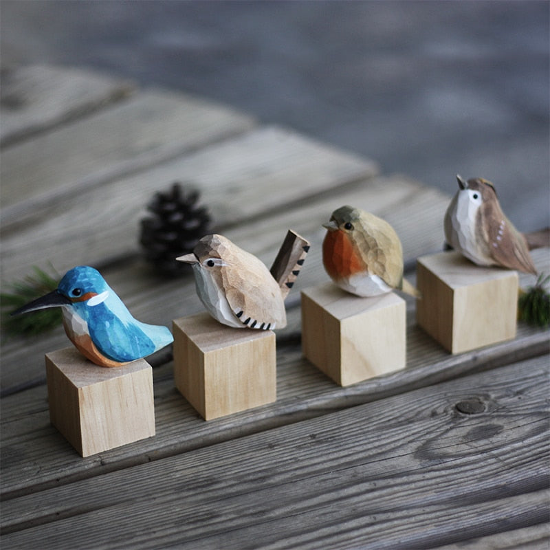 Lisslune | Handcrafted Wooden Birds - AuriBirds