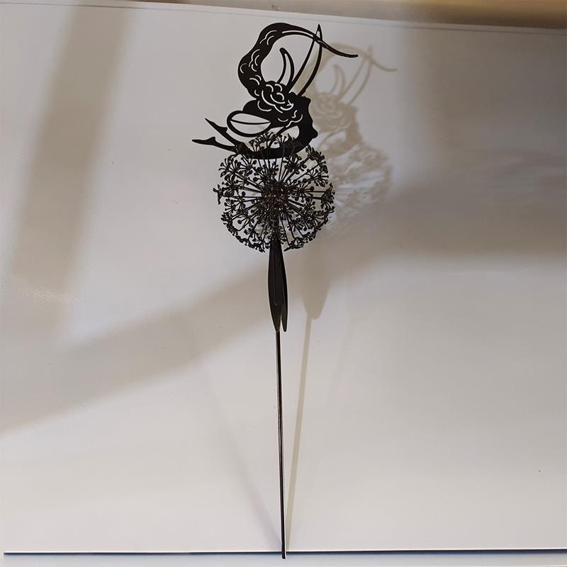 Lisslune | Fairies and Dandelions Dancing Together Sculpture for Outdoor Garden