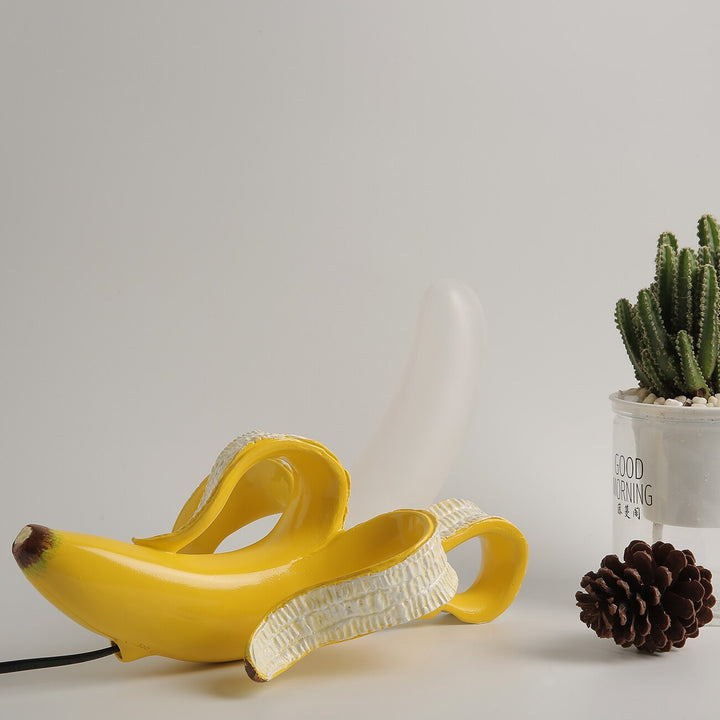 Lisslune | GoldenBanana - Elegant Art Deco Table Lamp
