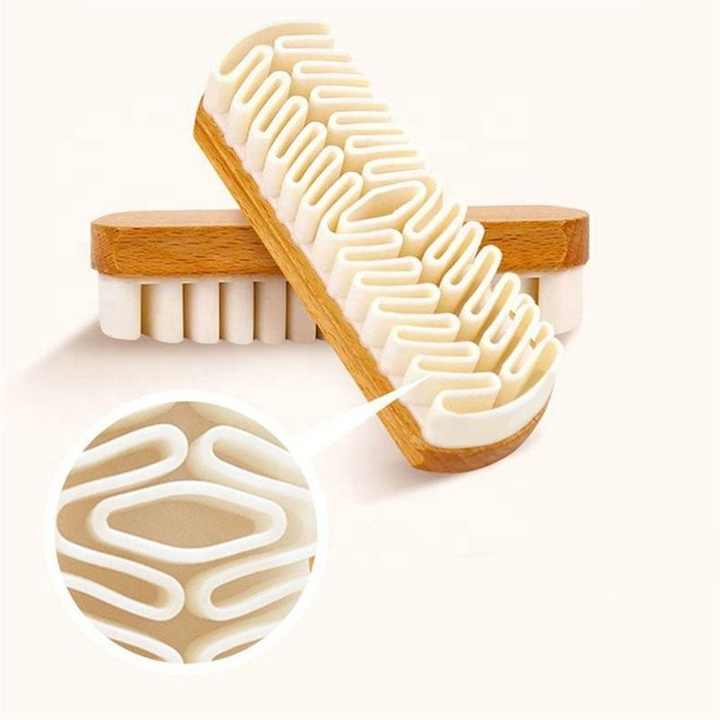 Lisslune | Gentle Rubber Shoe Brush