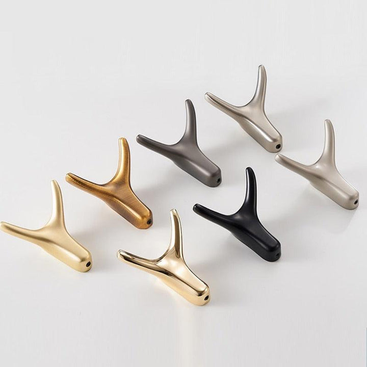 Lisslune | Chic Bull Head Wall Hook for Functional Home Organization in Various Designs