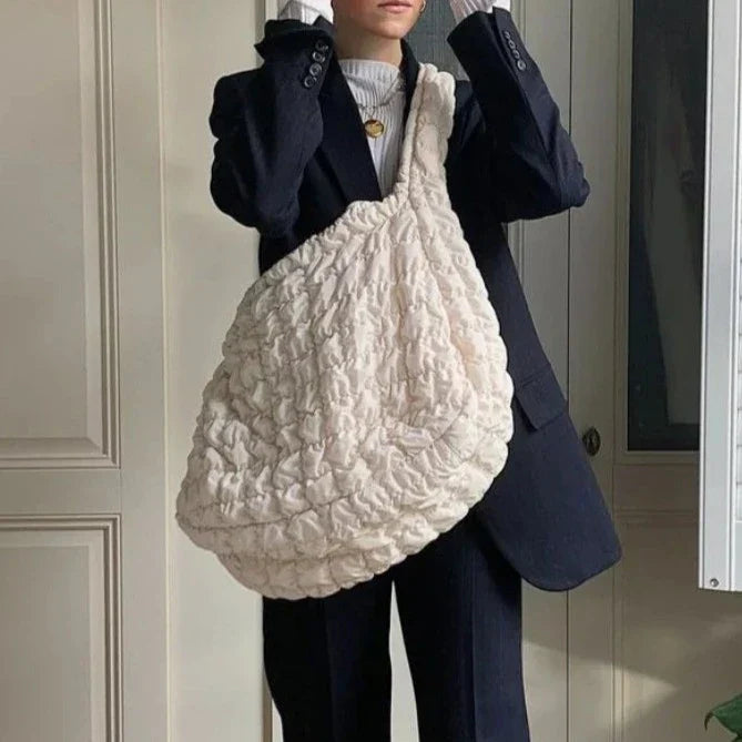 Lisslune | Cross Quilt X-Large Shoulder Bag