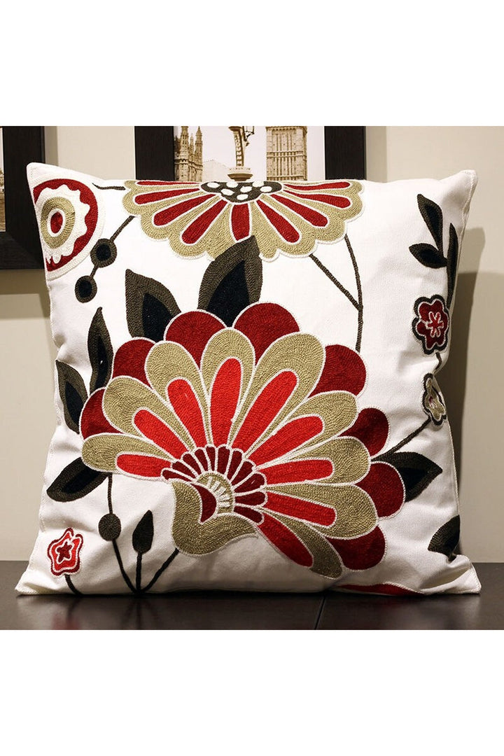 Lisslune | Flower Accent Cushion