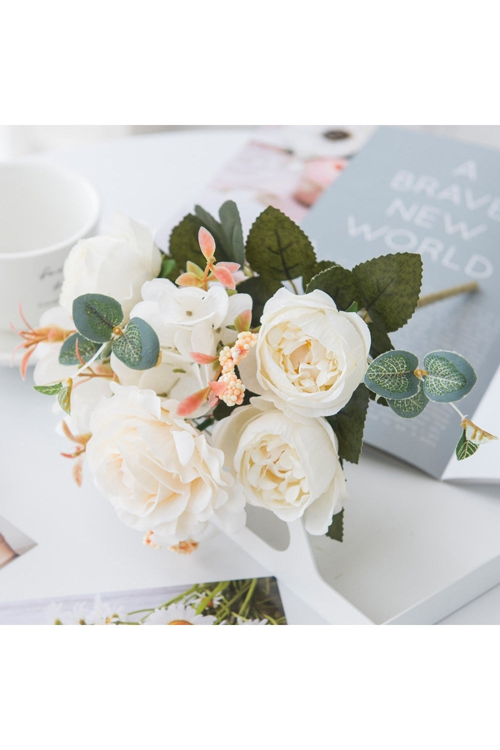 Lisslune | artificial rose display