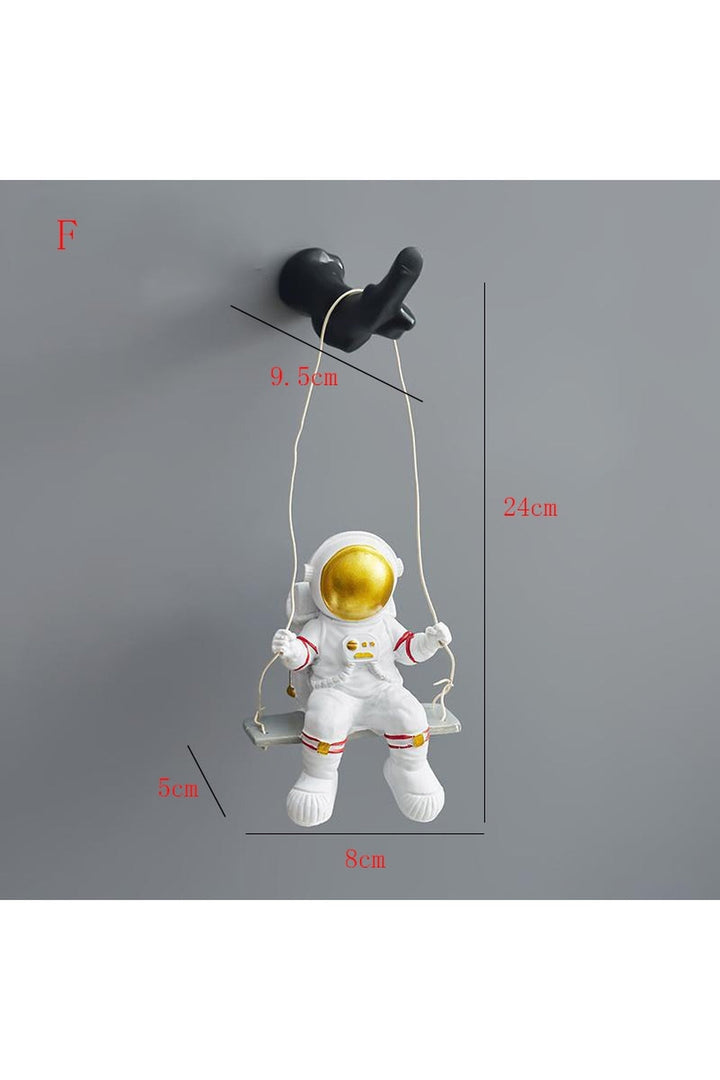 Lisslune | Astronaut Wall Art
