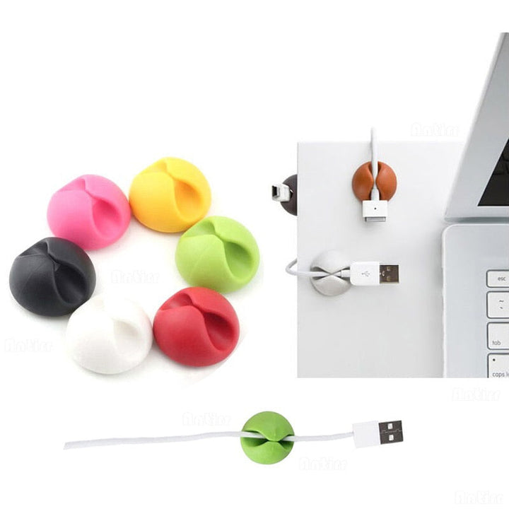 Lisslune | Cable holder for the desk