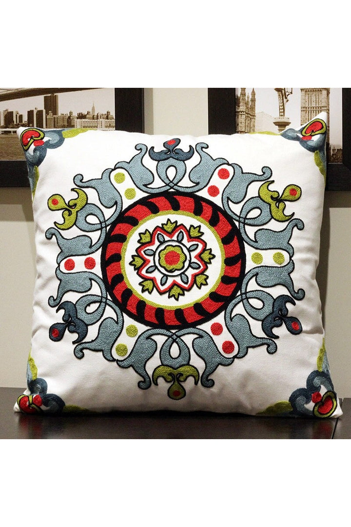 Lisslune | Flower Accent Cushion