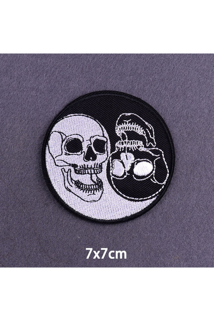 Lisslune | themed embroidered patches