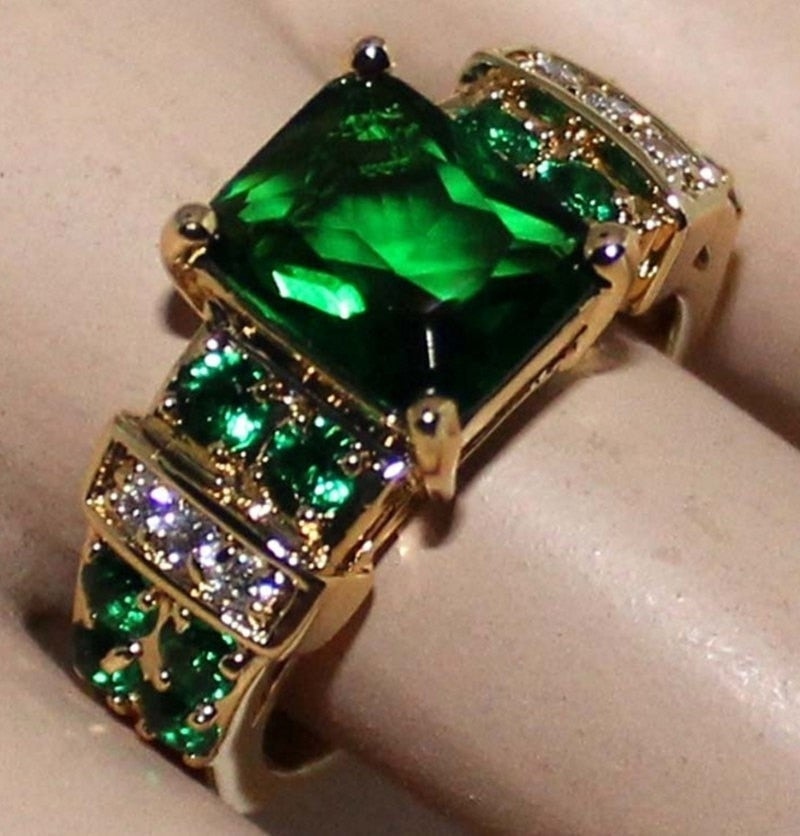 Lisslune | Fashion Exquisite Luxury Popular Shiny Green High Quality Zircon Wedding Ring