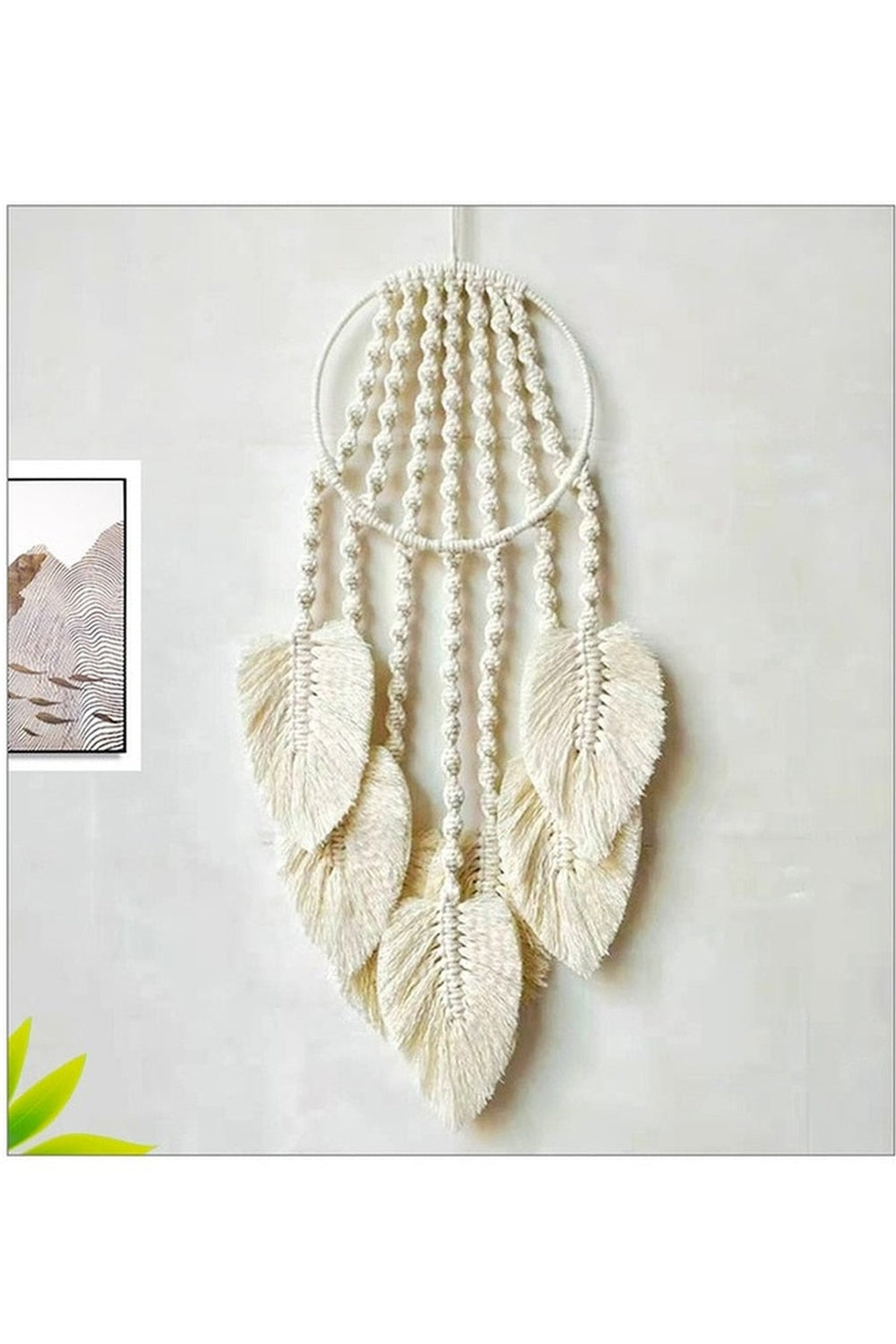 Lisslune | Dreamcatcher Feather Design