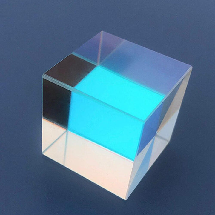 Lisslune | Optical prism cube