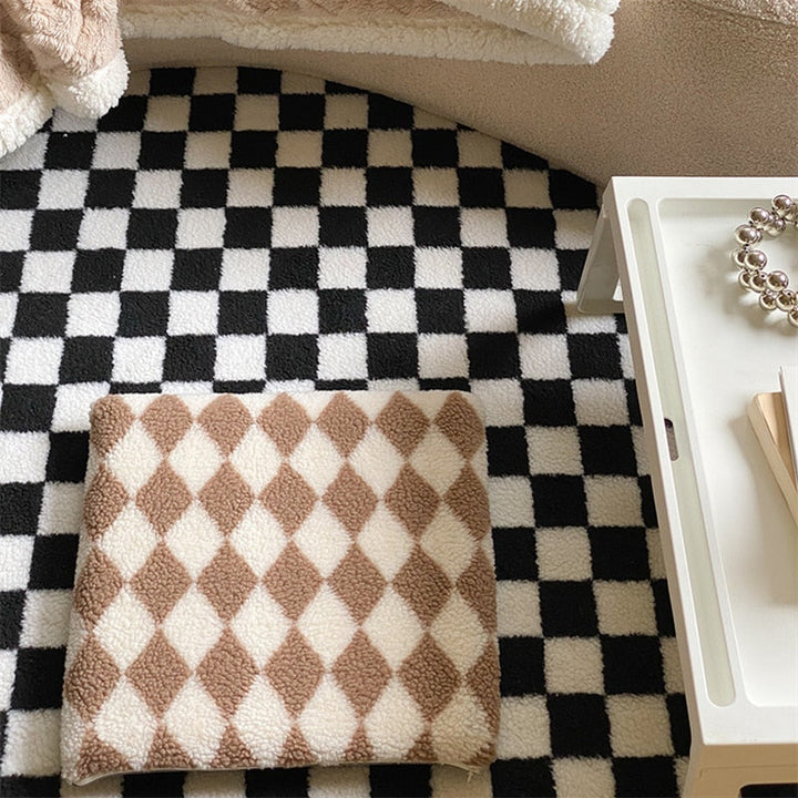 Lisslune | PlaidComfort - Classic Checked Pillow