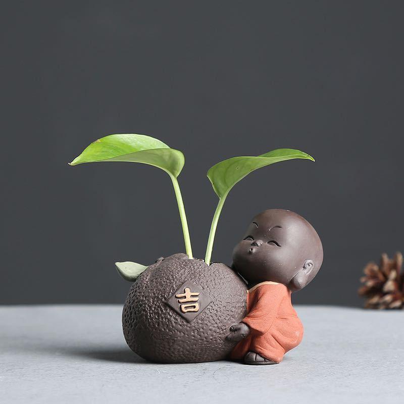 Lisslune | Zen Harmony Ceramic Buddha Monk Tea Companion for Mindful Brewing