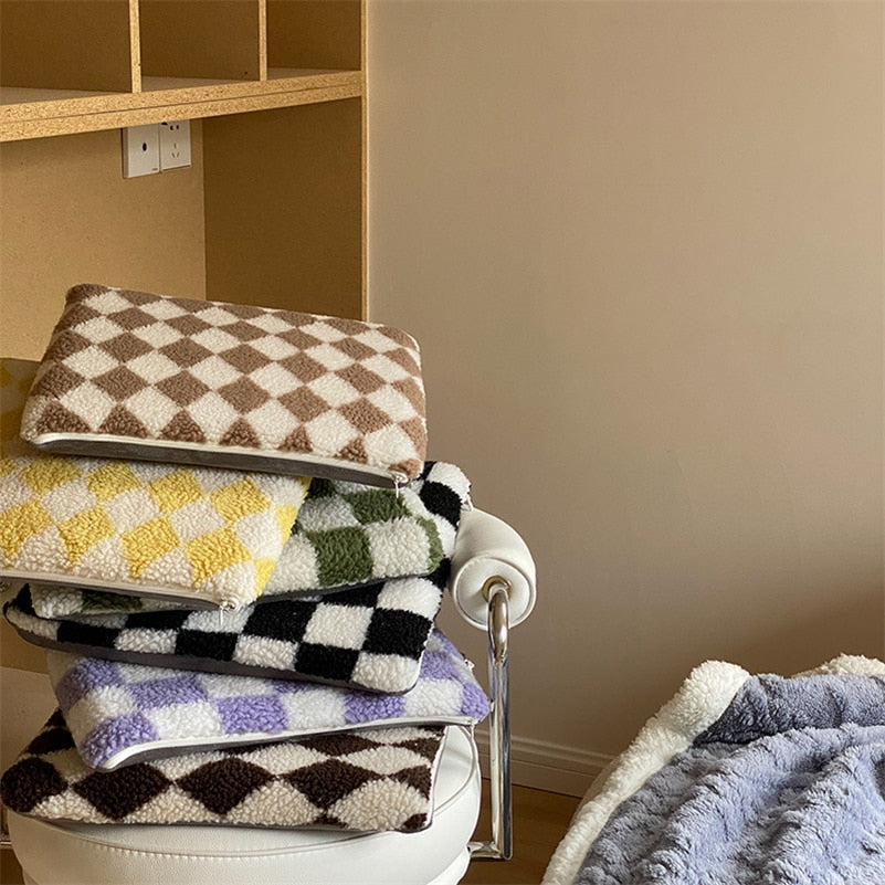 Lisslune | PlaidComfort - Classic Checked Pillow