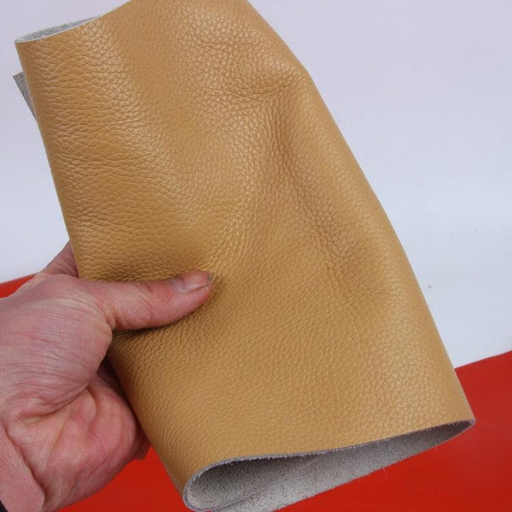 Lisslune | Premium handcrafted cowhide leather strips for custom belt manufacturing
