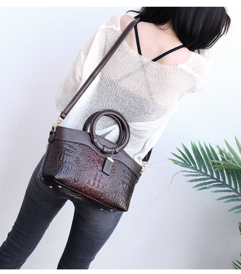 Lisslune | Leather Crocodile Bag – with handcrafted details