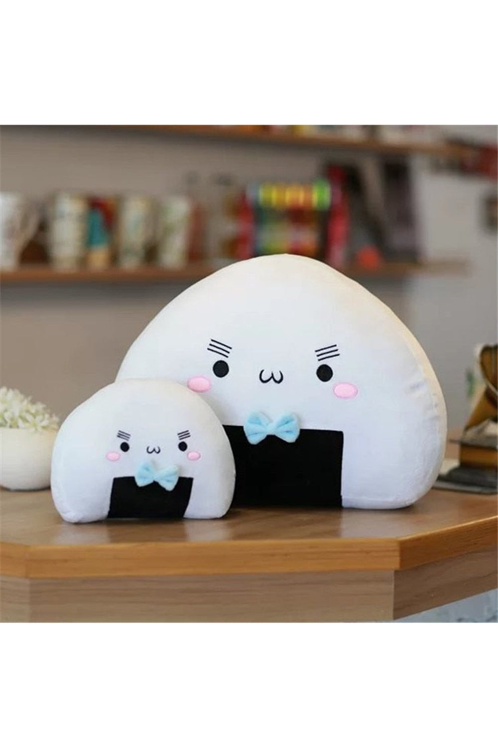 Lisslune | rice ball shaped pillow