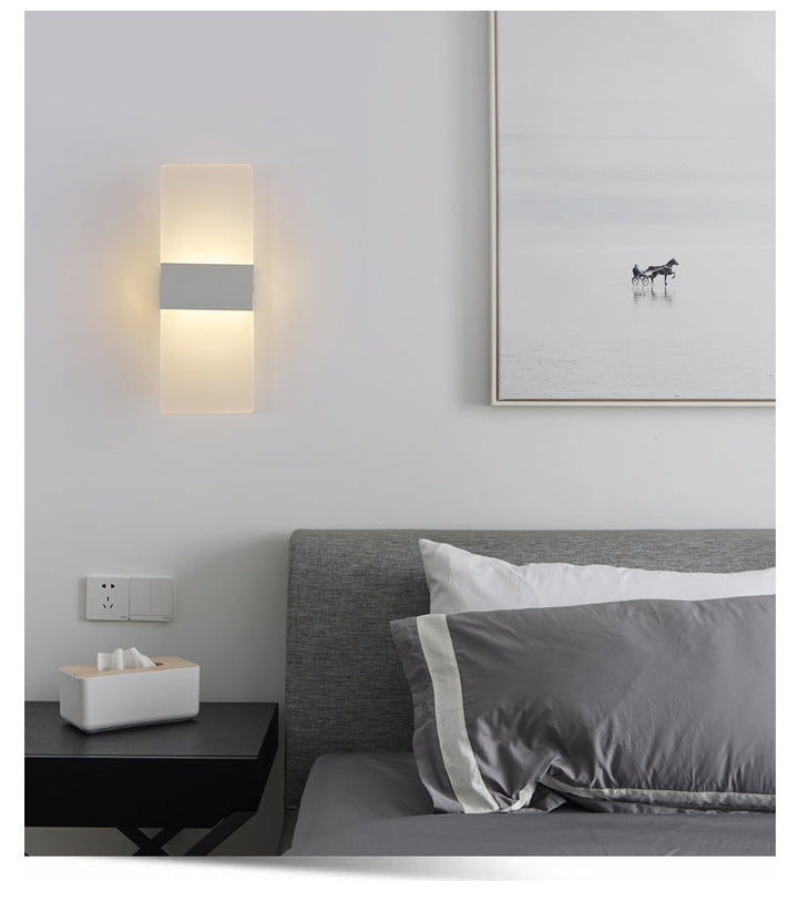 Lisslune | SoftBeam – Streamlined Wall Lamp Perfect for Bedrooms