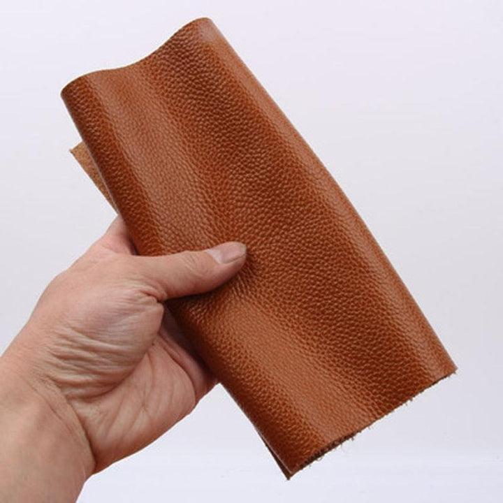 Lisslune | Premium handcrafted cowhide leather strips for custom belt manufacturing