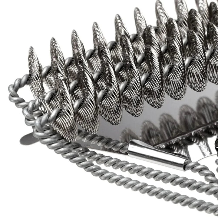 Lisslune | GrillMaster Bristle-Free Brush – Safe & effective for all grill grates
