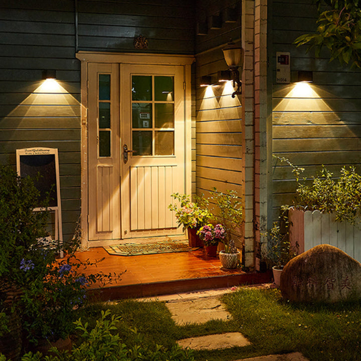 Lisslune | GlowBeam – Elegant Outdoor Wall Lamp for Mood Lighting
