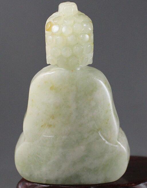 Lisslune | Calm Jade Buddha Amulet - Handcrafted Symbol of Peace from China